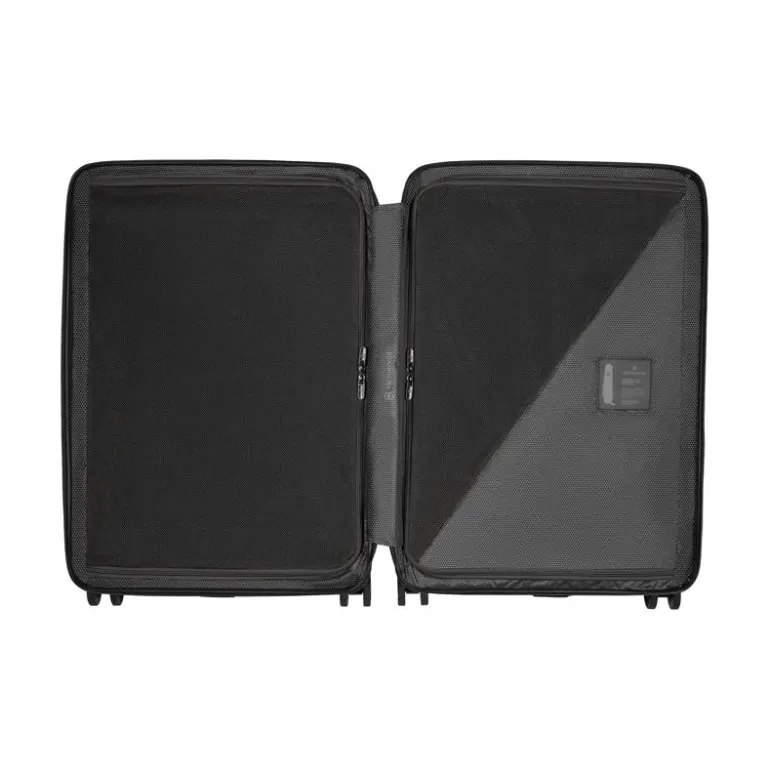 Airox Medium Hardside Case